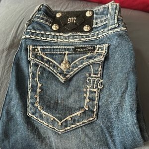 Miss Me size 26R boot